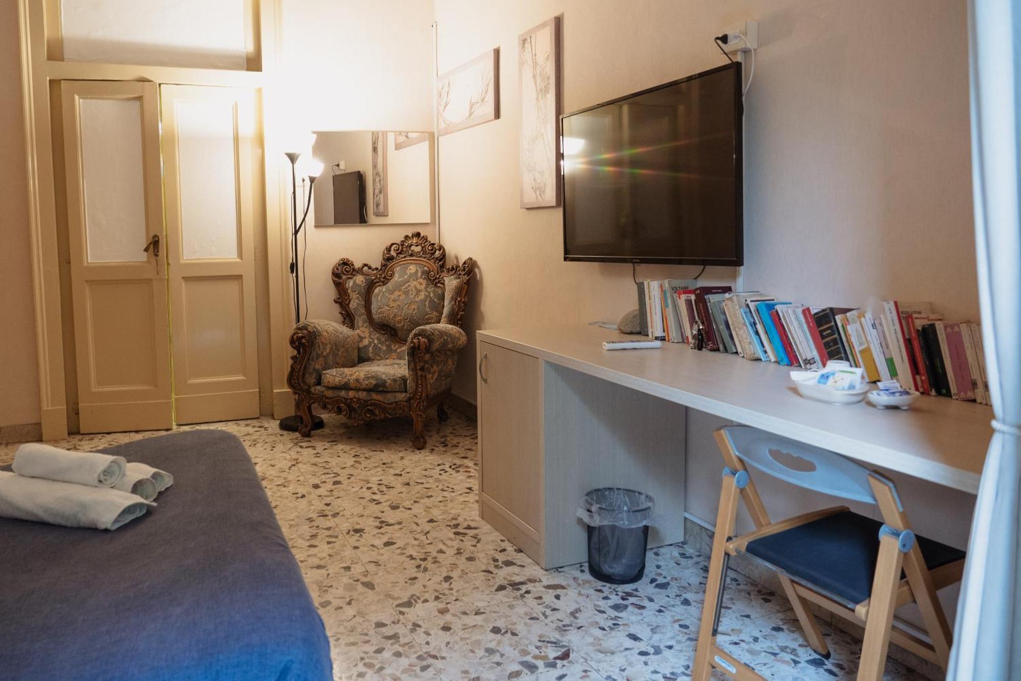 Bed And Books Bed and Breakfast CTA Eksteriør billede